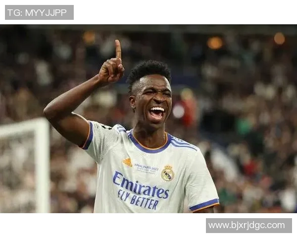 正在崭露头角的足球新星们 谁将成为未来足坛的超级巨星